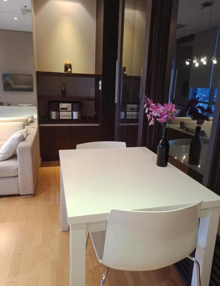 Baan Sathorn Riverfront Banguecoque Quarto foto